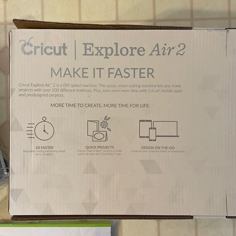 Cricut Explore Air 2 (Mint) Bundle!